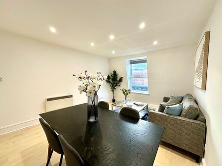 2 Bed Flat, Boston Place, NW1 - Photo 3