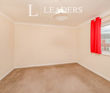 3 bedroom house to rent Desmond Drive, Norwich, NR6 - Photo 3