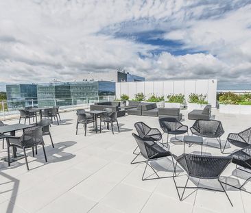 1250 Avenue Thérèse-Lavoie-Roux, Montréal, QC - Photo 5