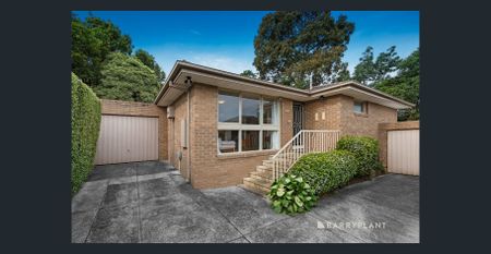 Charming 2-Bedroom Villa Unit in the Heart of Surrey Hills - Photo 2