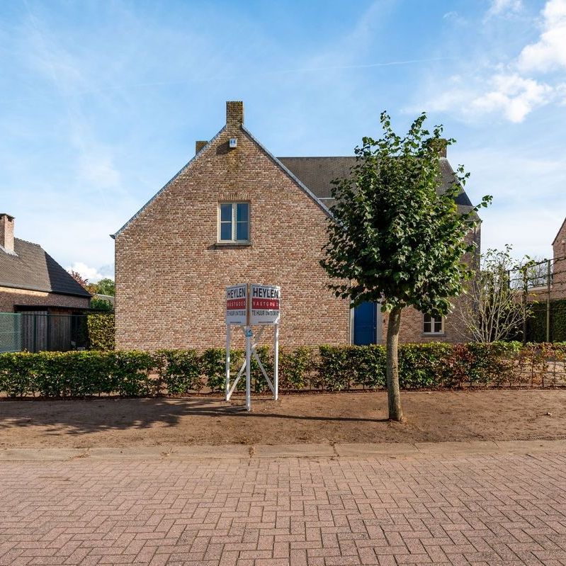 Villa te huur in Oud-Turnhout voor € 2.550 met 4 slaapkamers - Photo 1
