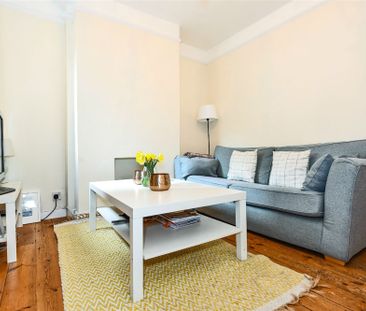 3 bedroom terraced house to rent - Photo 2