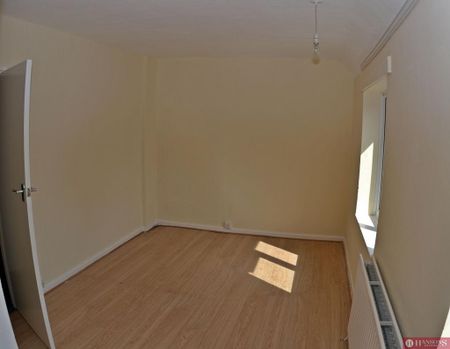 3 bedroom house to rent - Photo 3