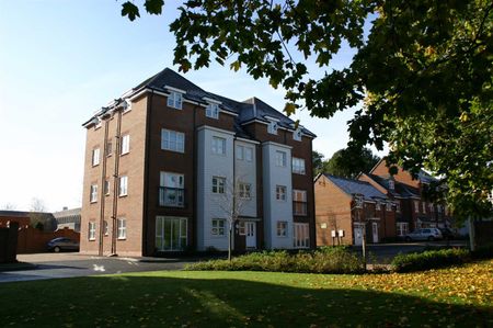 Shottery Close, Redditch - Photo 3