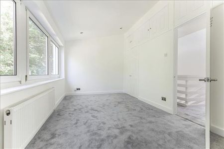 4 bedroom terraced house to rent - Photo 2