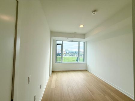 For Lease - 2495 Eglinton Avenue Unit# 605, Mississauga, Ontario - Photo 4