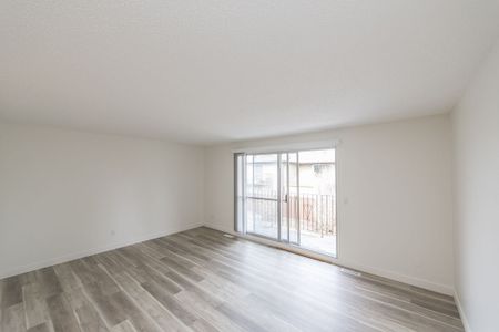 4347 73 Street NW, Calgary - Photo 5