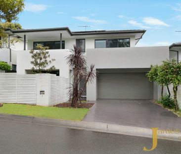 “Spacious And Modern Four Bedroom Home in Private Enclave !!” - Photo 2