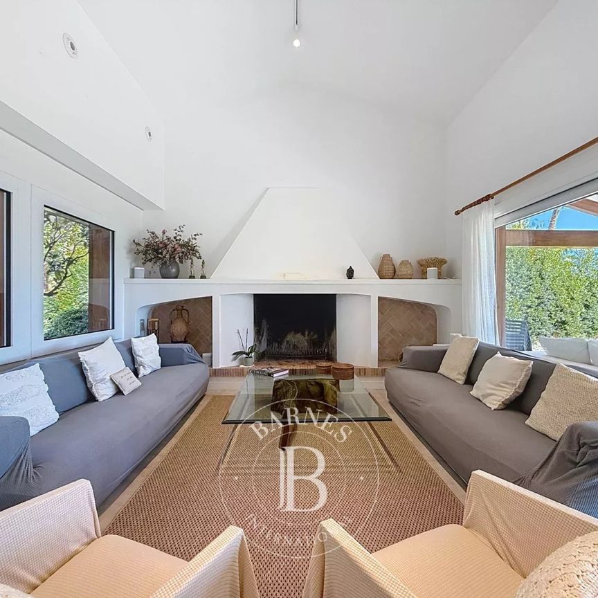 Tout savoir sur cette maison Sant andreu de llavaneres - Photo 1