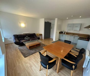 2 bedroom apartment to rent - Photo 3