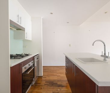 32/62-72 Botany Road, Alexandria NSW 2015 - Apartment For Rent | Do... - Photo 3