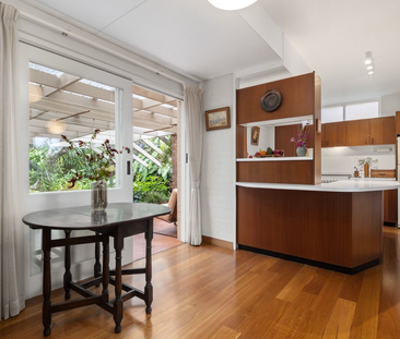 16 Ashley St, Tamarama, NSW 2026 - Photo 1