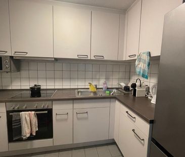 Schönes WG-Zimmer zur Untermiete mit Balkon in Stuttgart-West - Foto 1