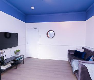 1 bedroom in a house share to rent - Photo 5