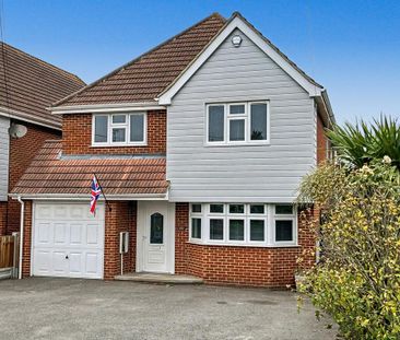 5 bedroom detached house to rent - Photo 2