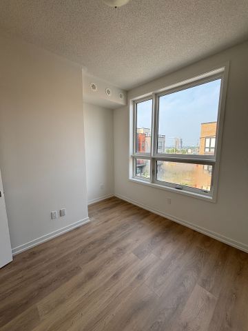 For Lease - 17 Lytham Green Circle Unit# 26, Newmarket, Ontario - Photo 2