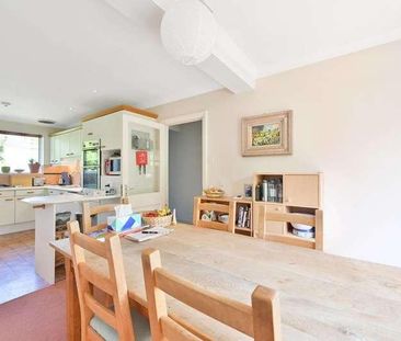 Merrow Chase, Merrow, GU1 - Photo 3