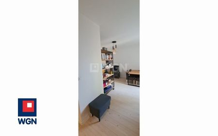 Mieszkanie na wynajem Warszawa - 2 pokoje+ kuchnia , 46m2, balkon, garaż - Zdjęcie 4