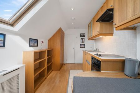 Flat 24 Finchley Road, Hampstead NW3 7AJ - Photo 4