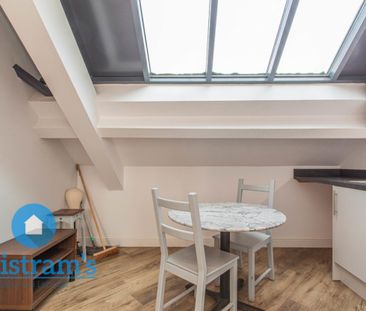 1 bed Studio for Rent - Photo 2