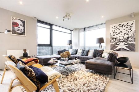 2 bedroom penthouse to rent - Photo 3