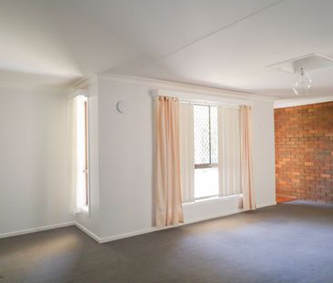 QUIET LOCATION - 3 BEDROOM UNIT - Photo 6