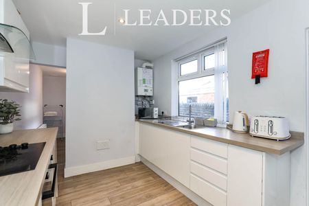 1 bedroom terraced to rent Brunswick Place, Stoke-on-Trent, Staffordshire, ST1 - Photo 5