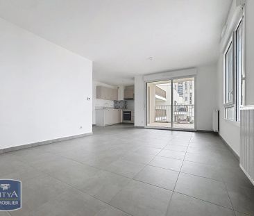 Appartement à louer 3 pièces 65.41m² - Photo 2