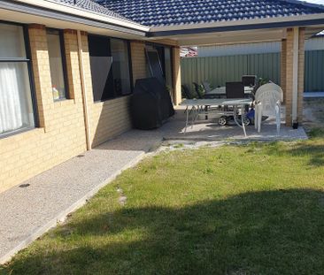 Port Kennedy - Photo 4