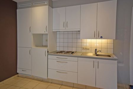 Uniek wooncomplex als geheel te huur in centrum Lichtervelde - Photo 2