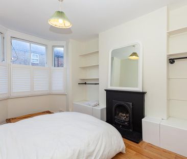 2 bedroom terraced house to rent - Photo 2