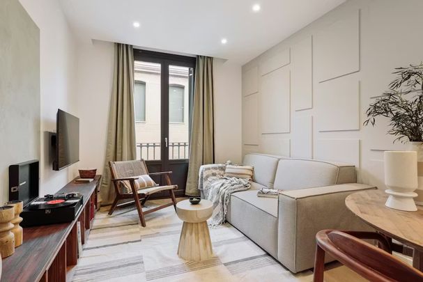 Carrer de Jonqueres, Barcelona, Catalonia 08003 - Photo 1