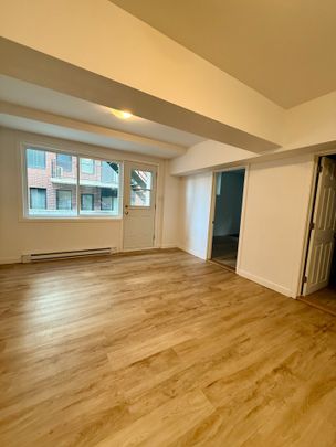 Av. Ekers, H3S 1E2, Montréal - Photo 1