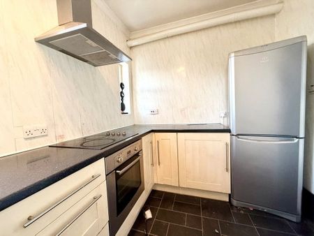 Westerton Avenue, Clarkston - Photo 3