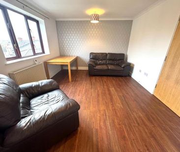 2 bedroom house to rent - Photo 2