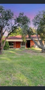 For Lease in Armadale - Photo 3