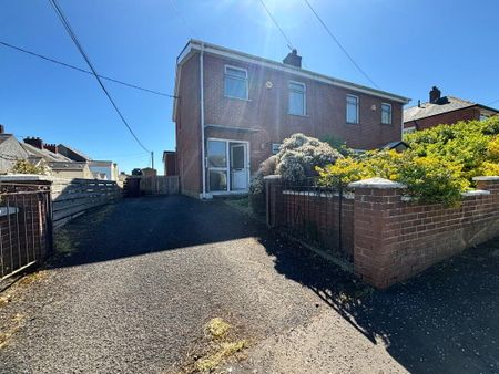 19 Alexandra Avenue, Whitehead, Carrickfergus, BT38 9SH - Photo 5