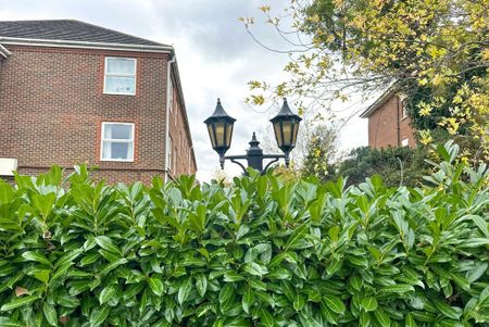 Paxton Road, London SE23 - Photo 3