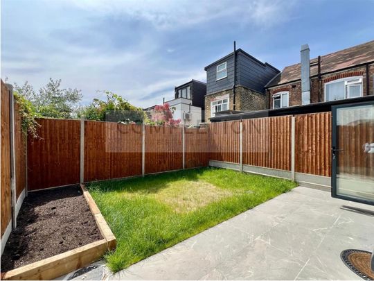 Mount Pleasant Road, Waltham Forest, London - Photo 1