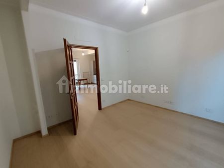 Trilocale via Paruzza, Centro, Alba - Photo 2