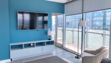 For Lease - 12 York Street Unit# 5204, Toronto, Ontario - Photo 2