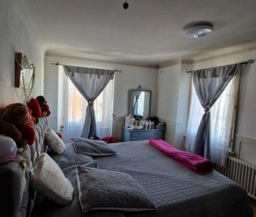 4.5 Zimmerwohnung an zentraler Lage zu vermieten! - Photo 4