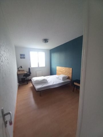 Location Appartement 4 pièces Meublé 68m² MERIGNAC 33700 - Photo 3