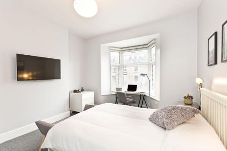 1 bedroom in a house share to rent - Photo 5