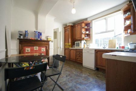 7 bedroom semi-detached house to rent - Photo 3