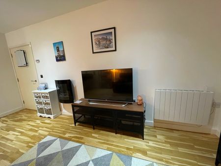 1 Bed Flat, The Hub, M1 - Photo 2