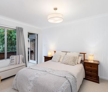 Tranquil Home In An Ideal Location - Photo 3