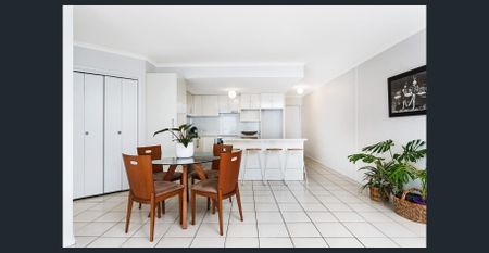 Sleek city apartment in the Carrington Apartments - Photo 2