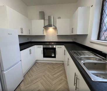 5 bedroom house of multiple occupation to rent - Photo 4
