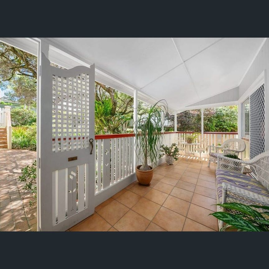 Spacious Family Home with Pool in a Prime The Gap Location - Photo 1